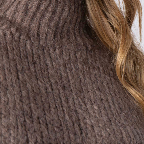 Cloud Comfort Pullover