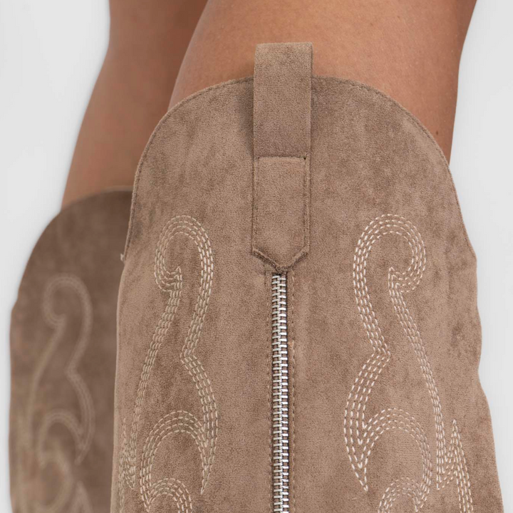 Savanna Cowboy Boots